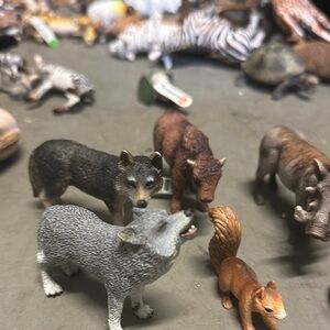 Schleich 7 Retired Collectable Animals
